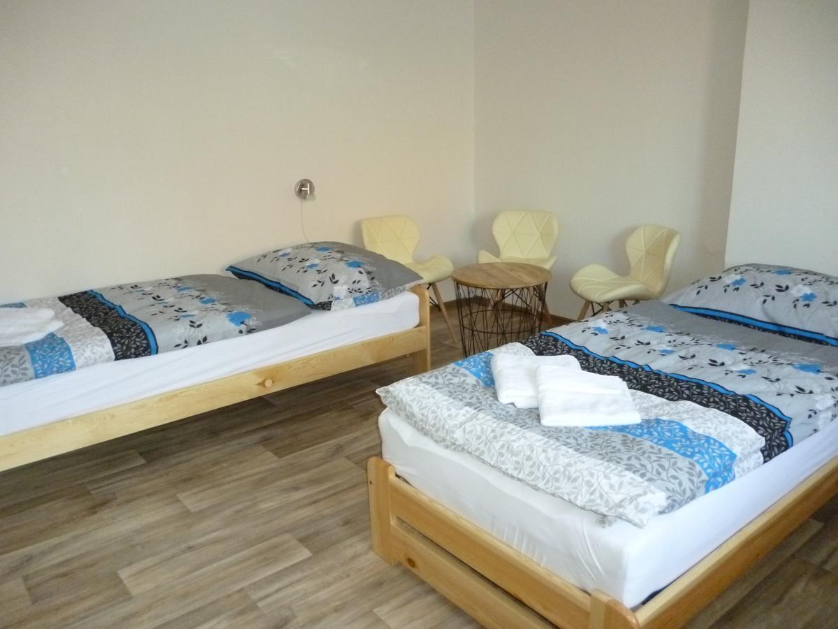 Apartman Relax-Chatka A Apartman Mikulov Exterior foto